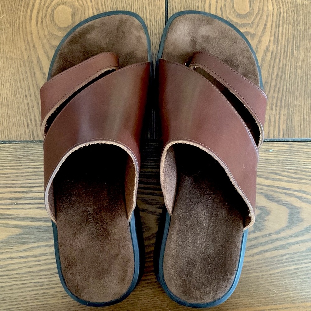 Eddie Bauer brown leather slide sandals